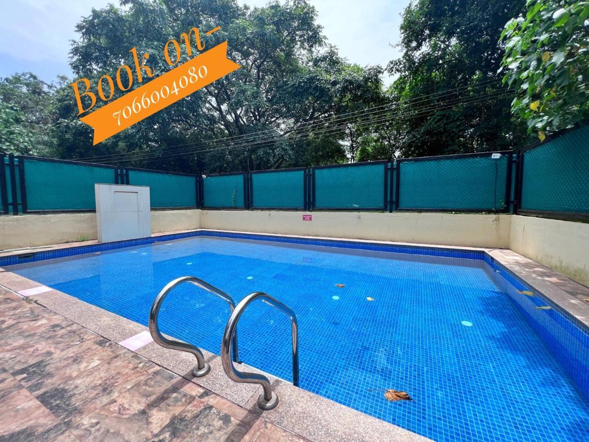 Luxurious Nirvana Apartments Vagator Ngoại thất bức ảnh
