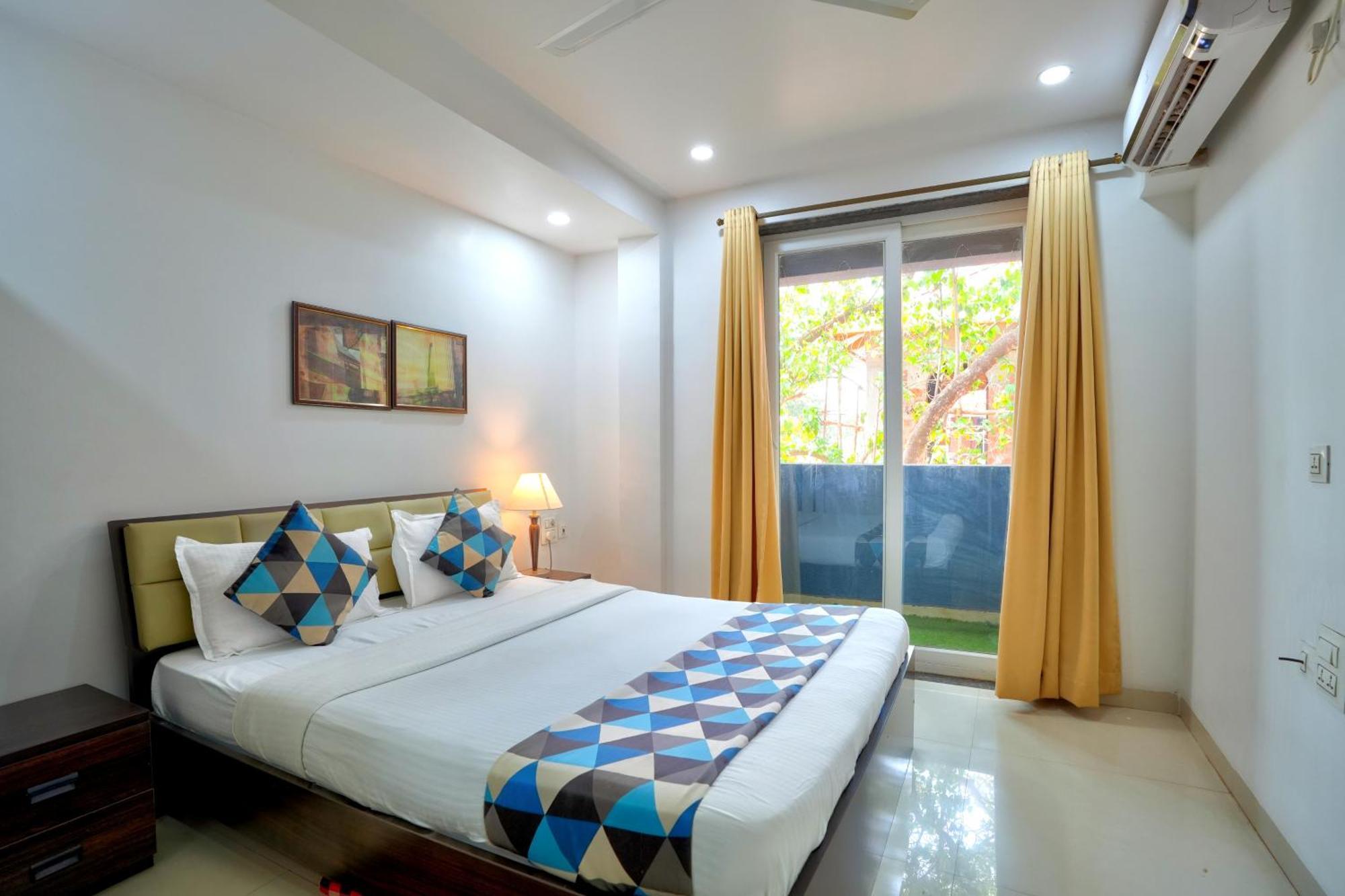 Luxurious Nirvana Apartments Vagator Ngoại thất bức ảnh